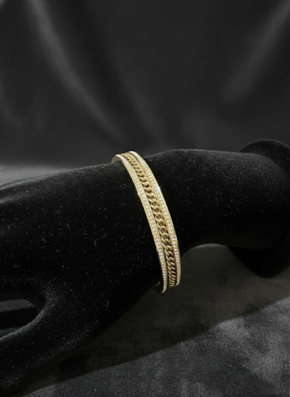 Golden Glamour Chain & Diamond Bracelet | Jueria