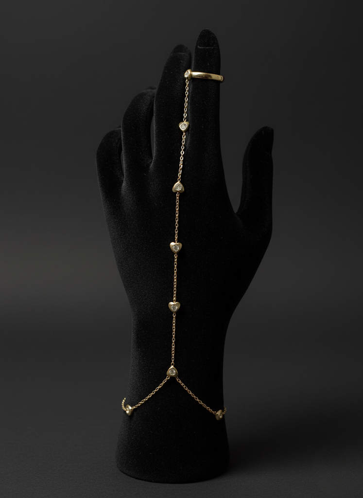 Romantic Heart-Stoned Slave Bracelet | Hand Harness | Jueria