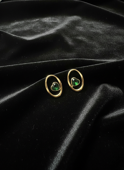 Emerald Heart Embrace Earrings | Earrings | Jueria