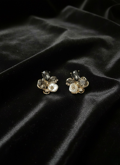 Midnight Bloom & Pearl Cluster Earrings | Earrings | Jueria