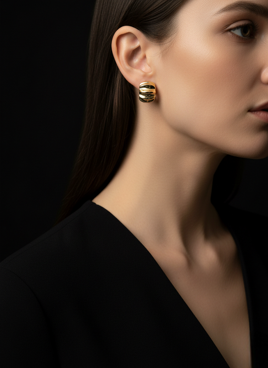 Golden Ridge Hoop Earrings | Earrings | Jueria