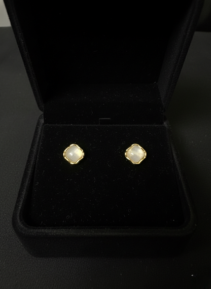 Moonlit Petal Earrings | Earrings | Jueria