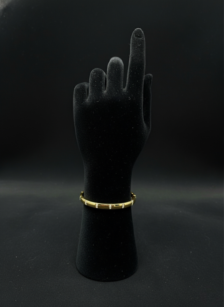 Gilded Sparkle Bangle | Jueria
