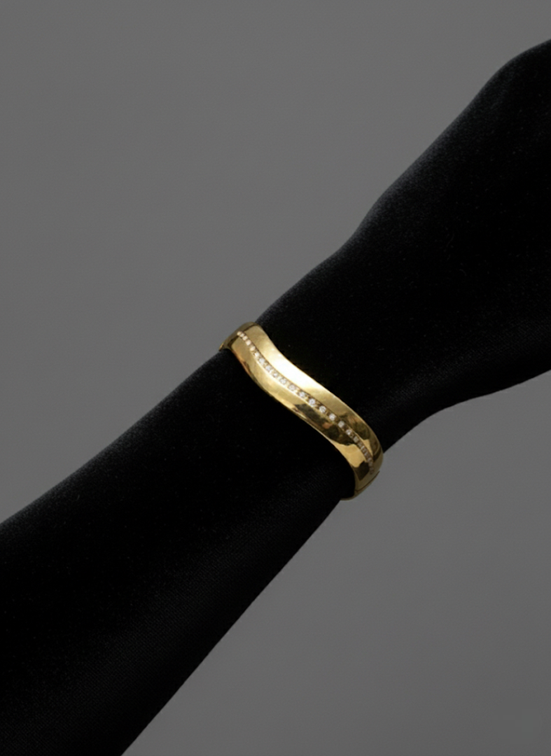 Golden Pave Wave Cuff Bracelet | Jueria