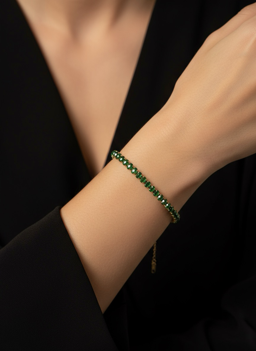 Emerald Tennis Bracelet | Bracelets | Jueria