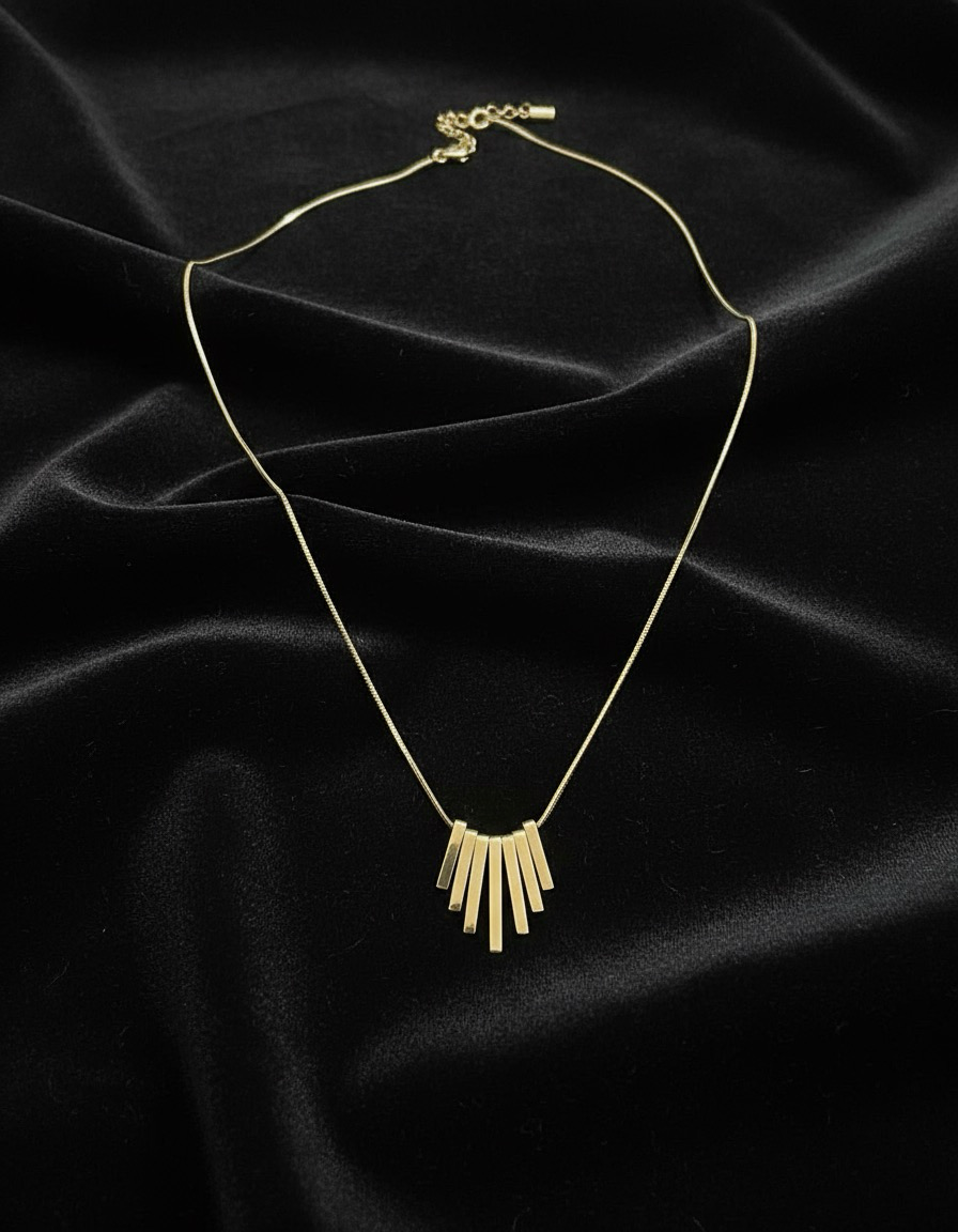 Aurora Radiance Necklace | Pendant Design Under 500 | Jueria