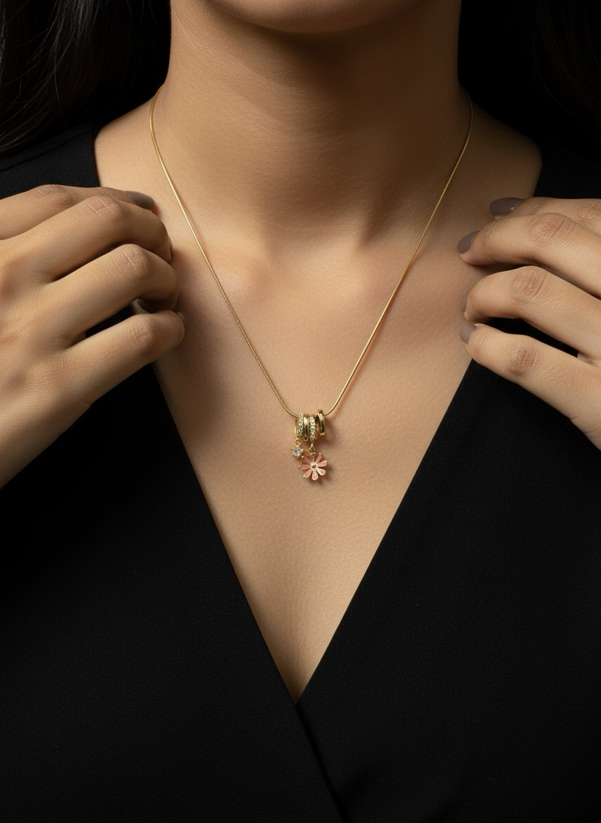 Blush Bloom Pendant Necklace | Pendant Necklace | jueria