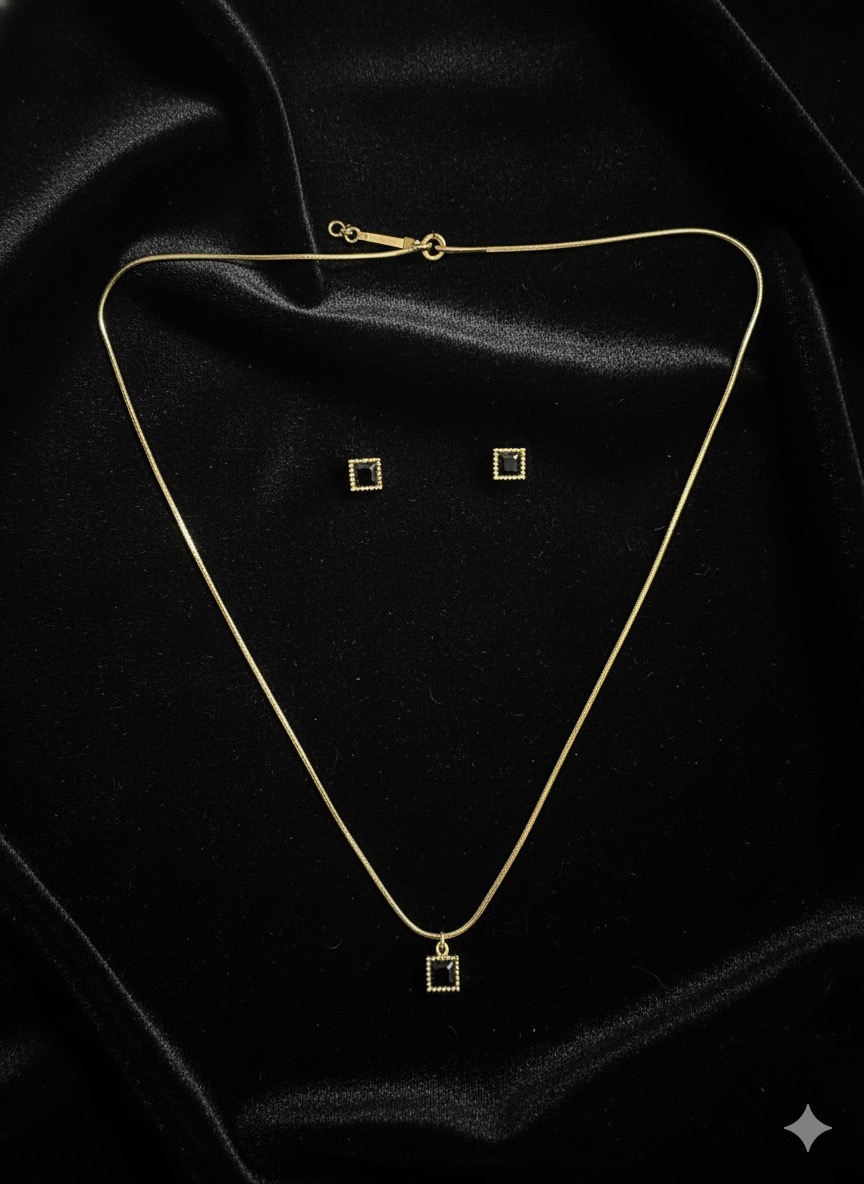 Elegant Noir Square Pendant Set | Diwali Gift Set | Jueria