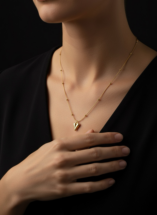 Aure Heart Gold Necklace | Beautiful Necklace|  Best For Gifting | Jueria