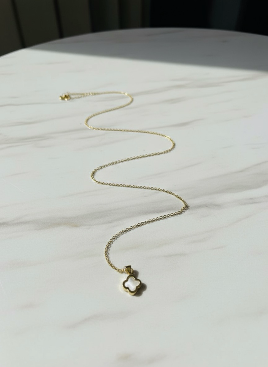 Mother of Pearl Clover Pendant | Beautiful Pendent Under 500|  Jueria