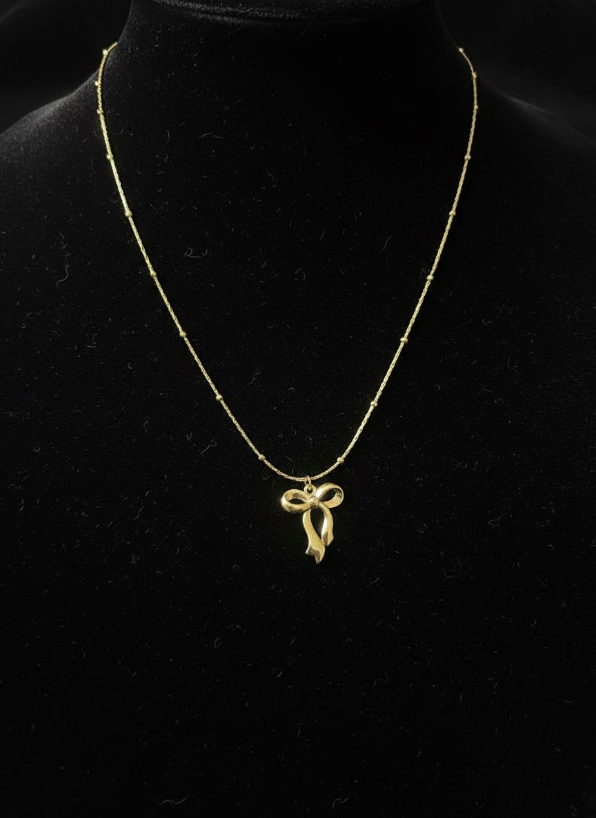 Golden Bow Pendant | Stylish Jewellery | Beautiful Jewellery | Jueria