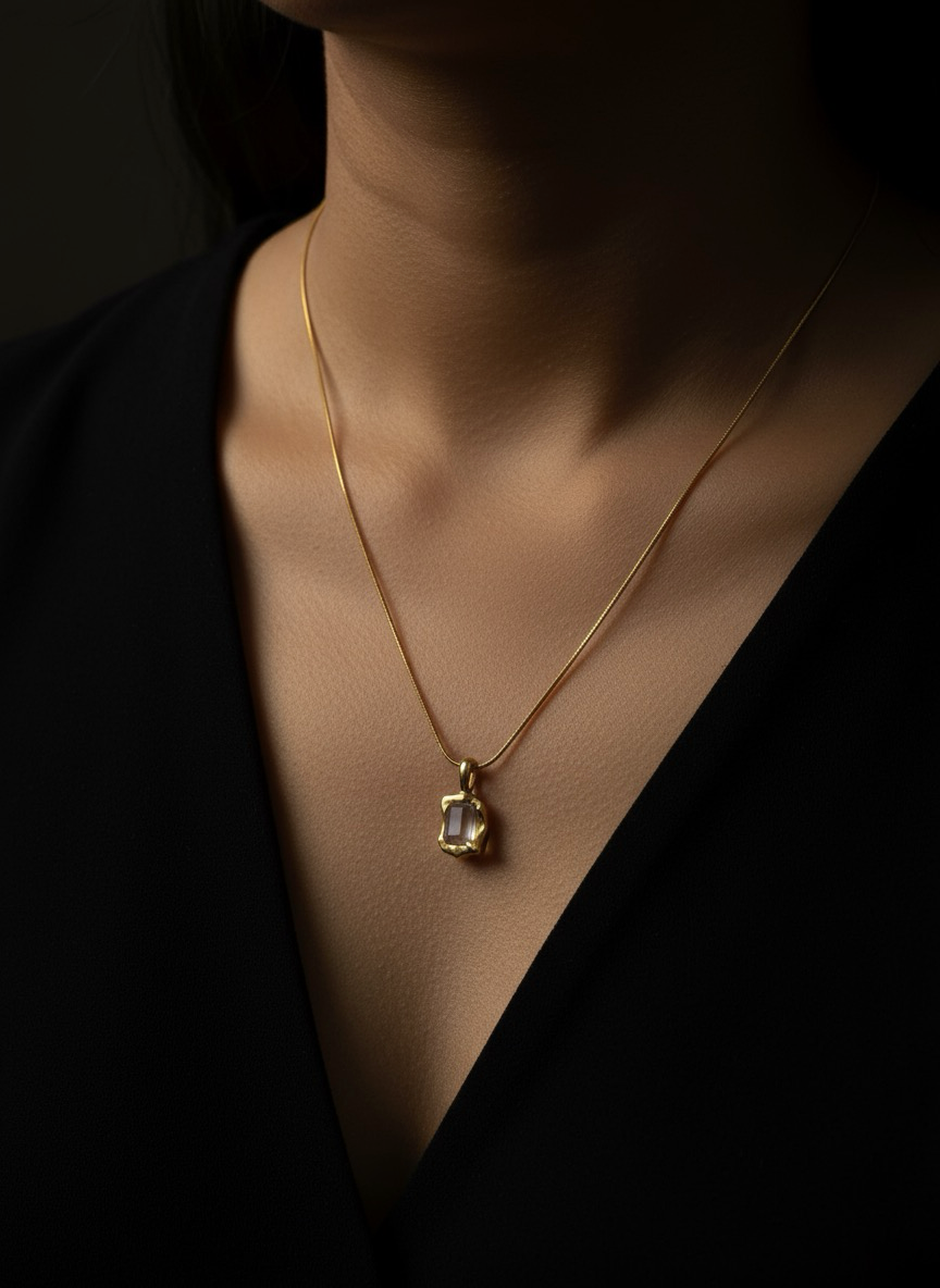 Vintage Rose Pendant | Best Pendent To Gift | Jueria