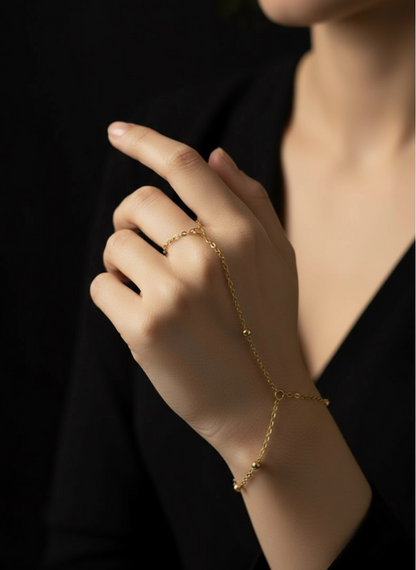Liquid Gold Bead-Chain Bracelet | Hand Harness | Jueria